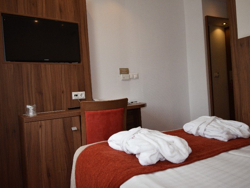 [SZOBA100]Mini Comfort szoba