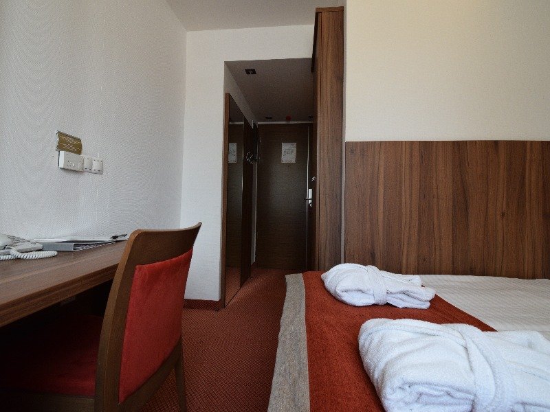 [SZOBA100]Mini Comfort szoba